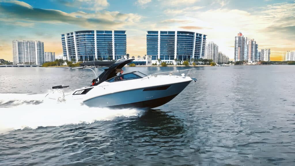 GranFort 300 GTX : The Ultimate High-Performance Luxury Sport 300 GTX Stringout 19 0010 edited 2 1